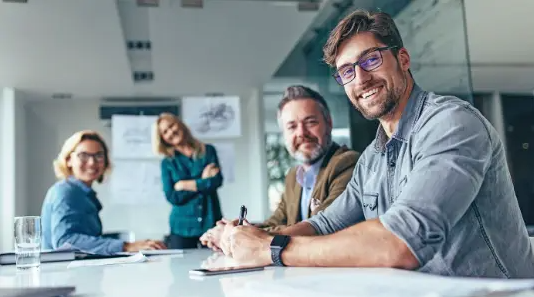 e-marketengine team